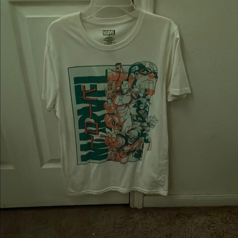 Marvel White Short Sleeve Tee with Graphic Design